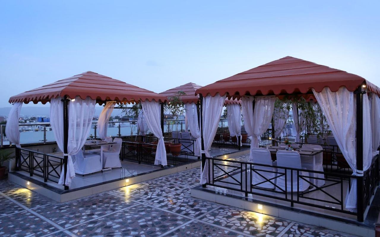 Hotel Atithi, Aurangabad Экстерьер фото